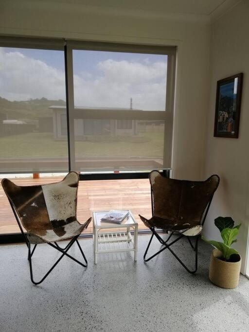 Purangi Beachhouse - 2 Bedroom Cooks Beach Luaran gambar