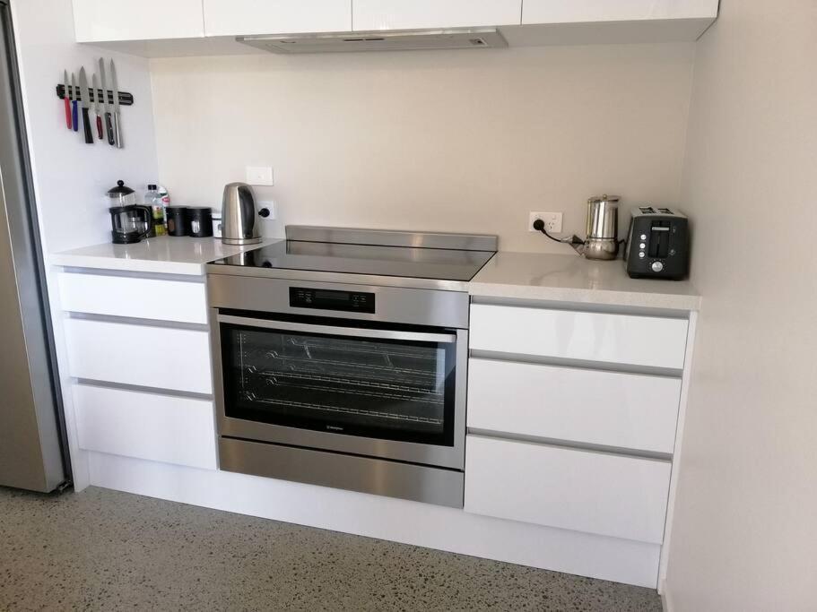 Purangi Beachhouse - 2 Bedroom Cooks Beach Luaran gambar